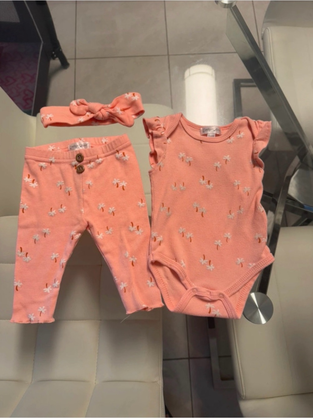 SHEIN Peach Floral Baby 3-Piece Set